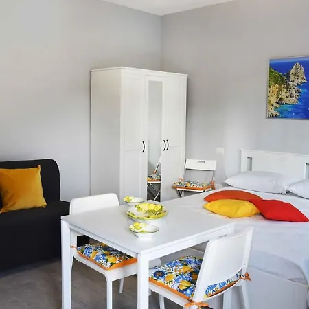 Angelo - Free Private Parking * סרנו